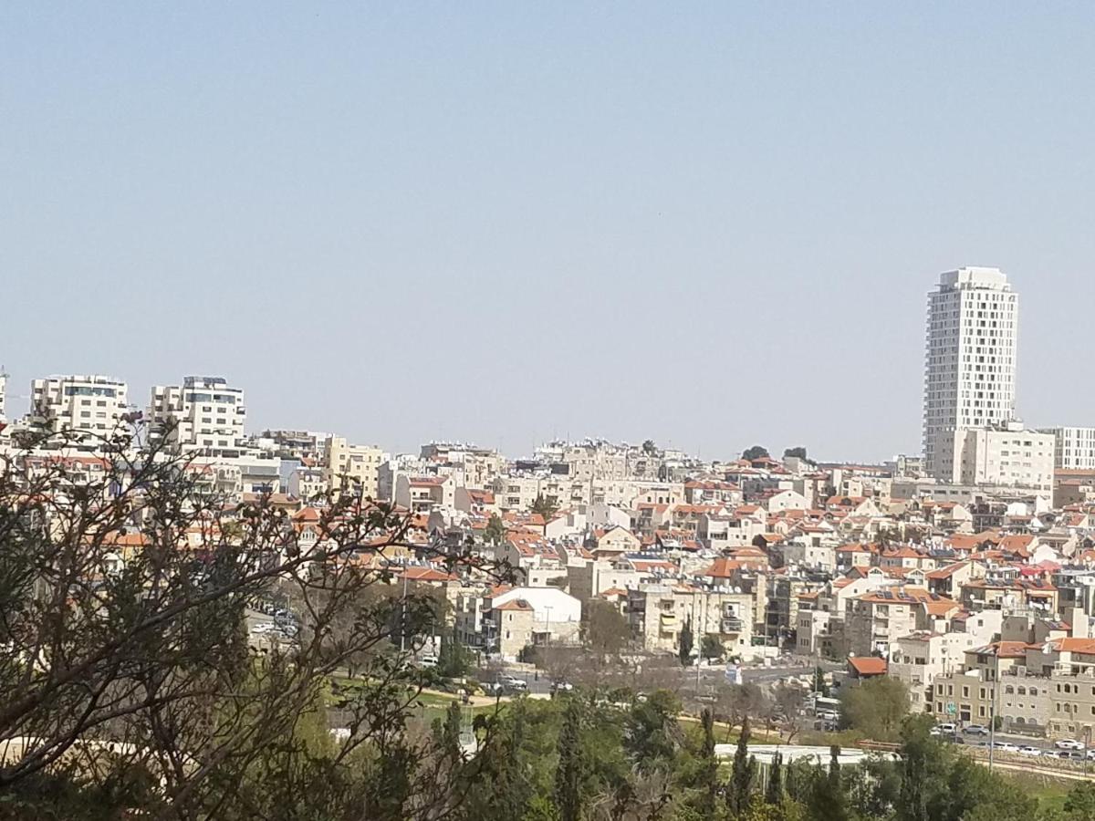 Spring Apartment Bahar Nissim Jerusalem Eksteriør billede